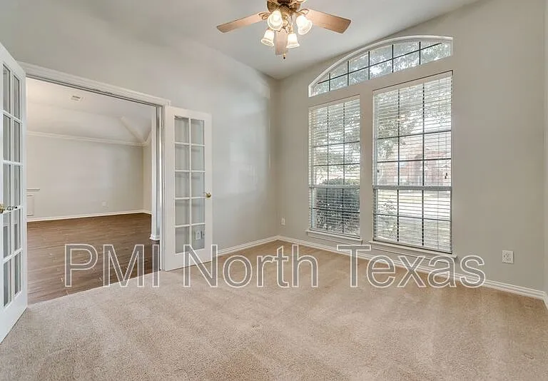 4911 Lakeland Dr — Photo 6