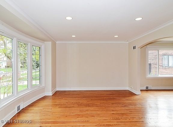 5th image of 1730 N 77th Ave