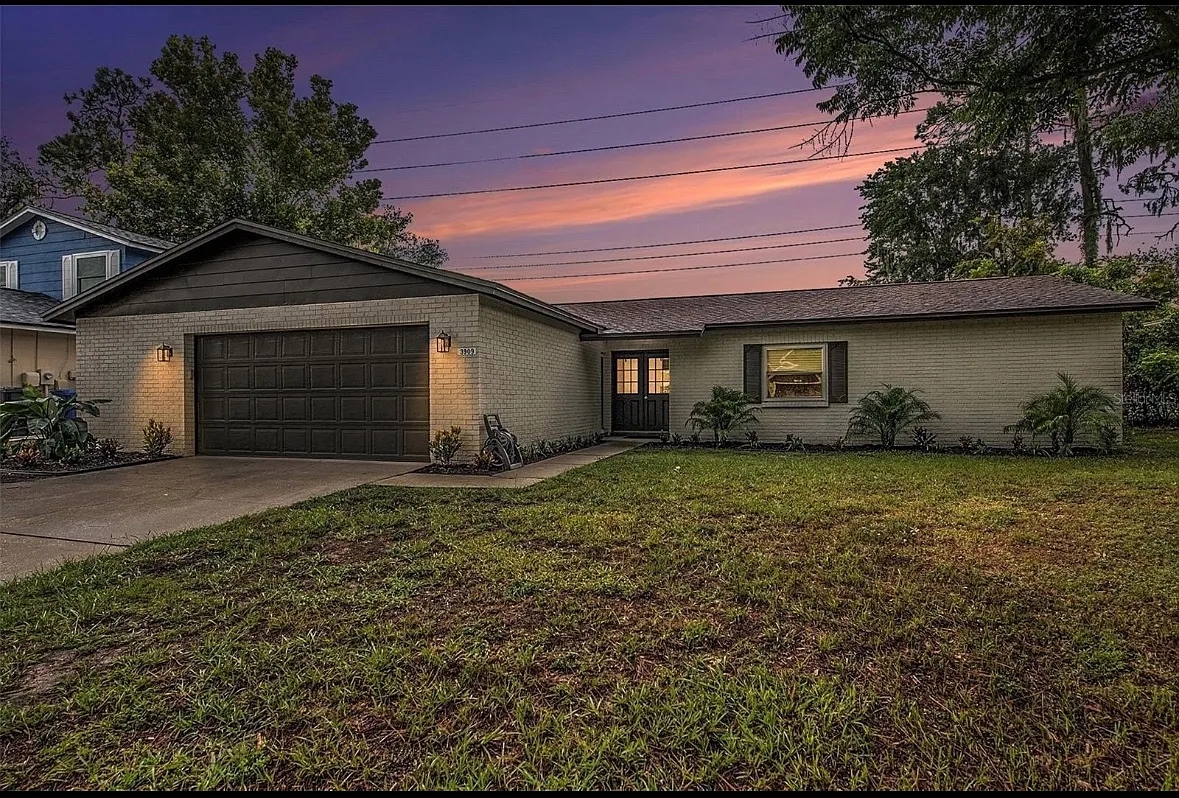 3909 Briarlake Dr — Photo 1