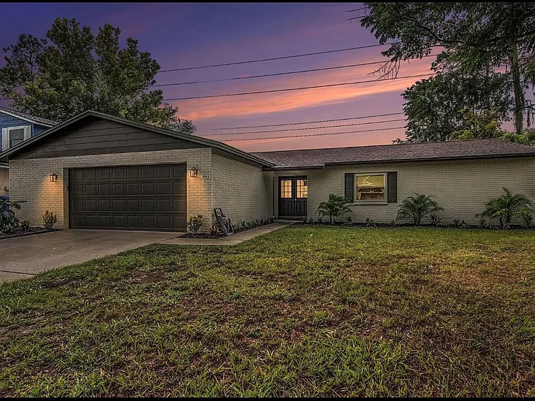 3909 Briarlake Dr — Photo 1