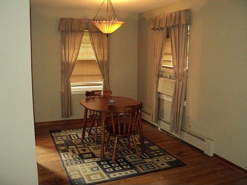 5th image of 411 W Park Ave