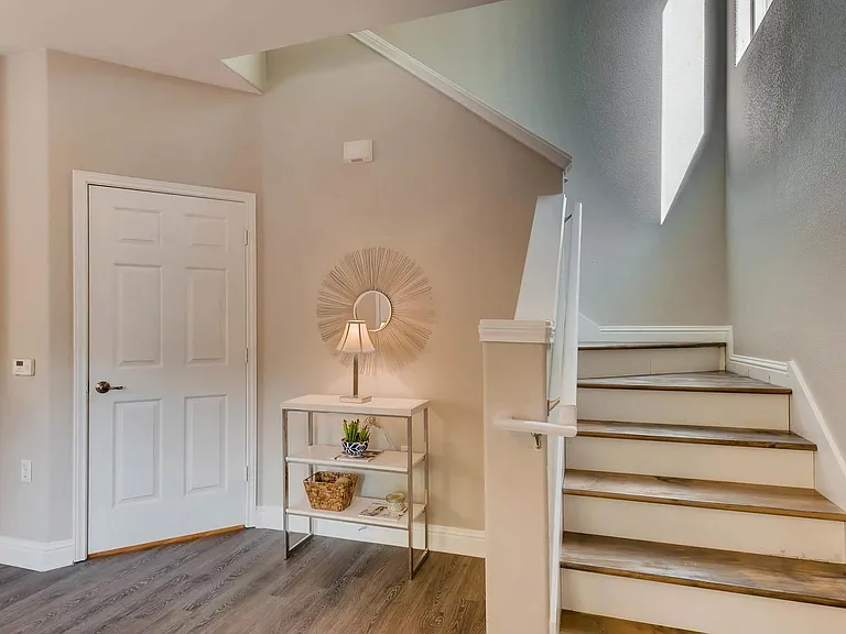 1116 Estes Ave #A — Photo 12