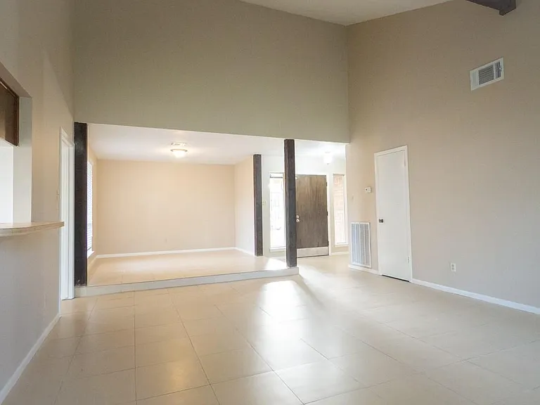 7310 Westbranch Dr — Photo 12