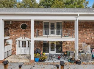 Manor Woods, South Burlington, VT 05403