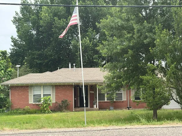 1312 Sherman Dr, Whitesboro, TX 76273