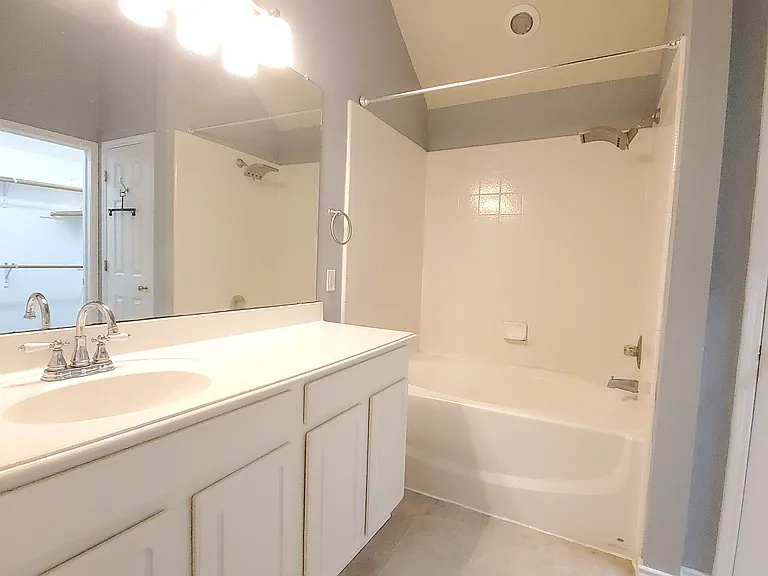 2636 Cumberland Trl — Photo 20