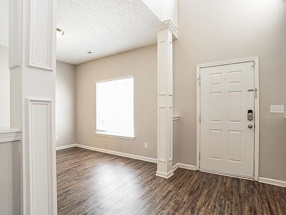 4th image of 1715 Harte Cir
