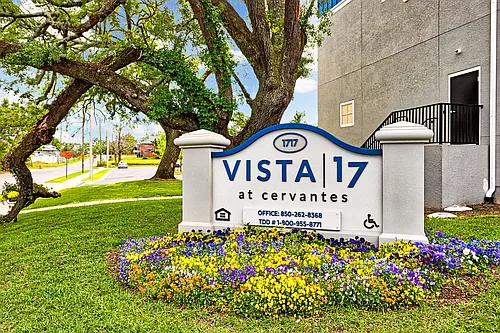 Vista 17 at Cervantes Photo 1