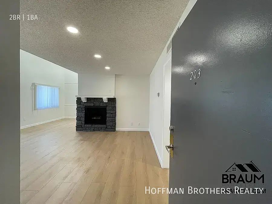 1st image of 13349 Victory Blvd #203A