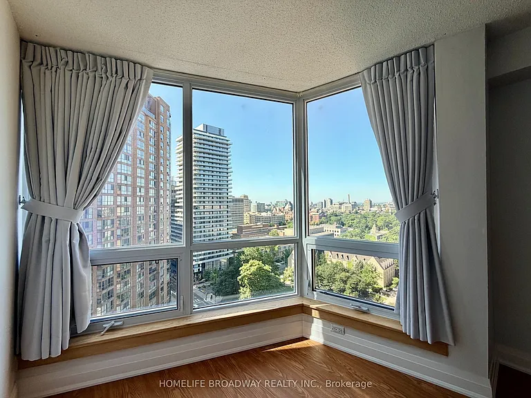 1055 Bay St #1908 — Photo 16
