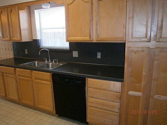 5th image of 7425 Piper Dr