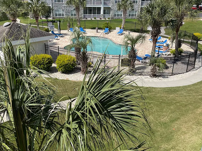 Wild Iris Dr — Photo 18