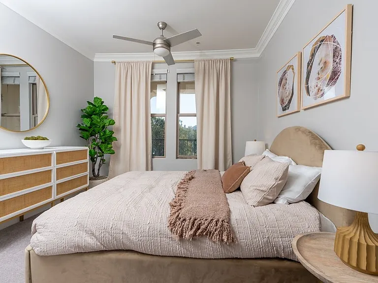 Paladia Luxury Apartments — Photo 68