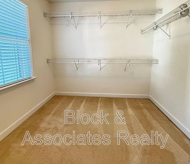 5523 Cottonrose Ln — Photo 15