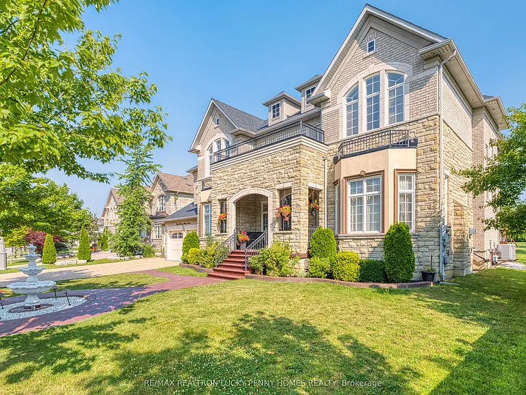 8 Heritage Woods Mnr — Photo 2