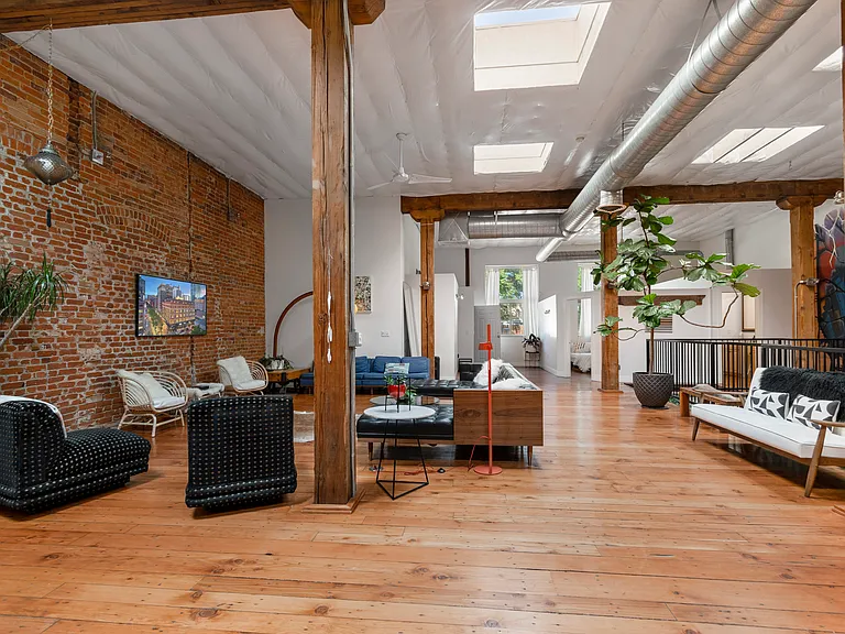 3799 N Williams St #B — Photo 33