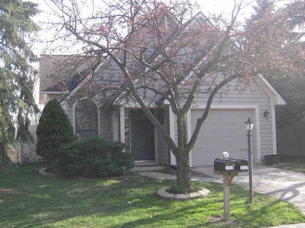 2539 Country Village Ct, Ann Arbor, MI 48103