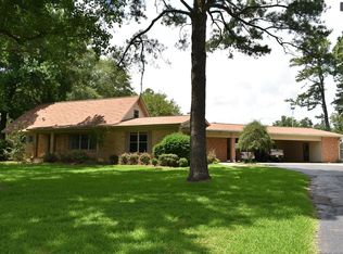 1702 E University St, Magnolia, AR 71753