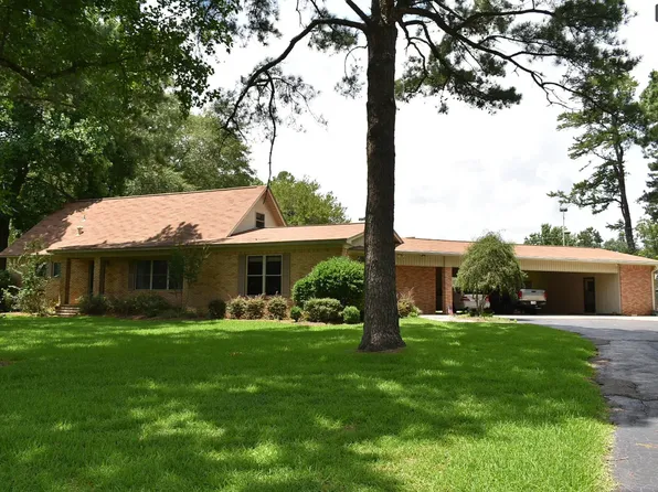 1702 E University St, Magnolia, AR 71753