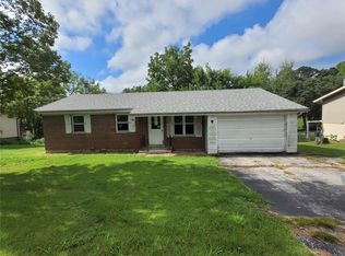 209 Slover Ln, Arnold, MO 63010