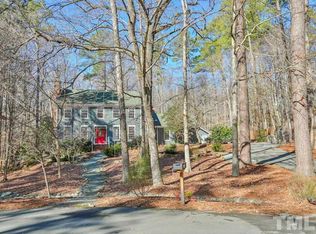 106 Foxridge Ct, Chapel Hill, NC 27514