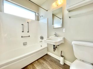 313 N Genesee Ave #7A, Los Angeles, CA 90036