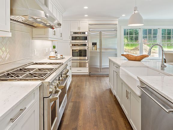 33 Saddle Ridge Pound Ridge NY-14.jpg