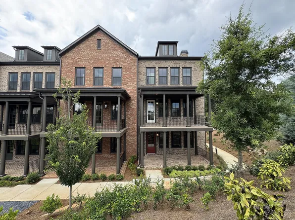 445 Chiswick Cir, Alpharetta, GA 30009