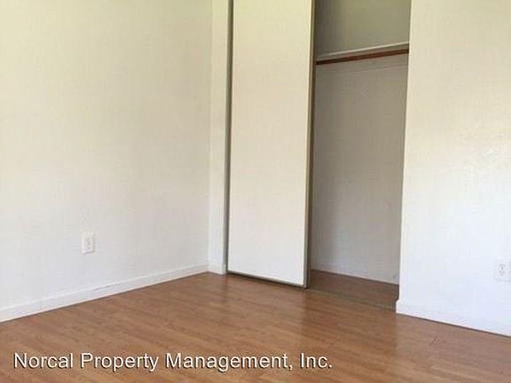 4th image of 1206 Rosebriar Way