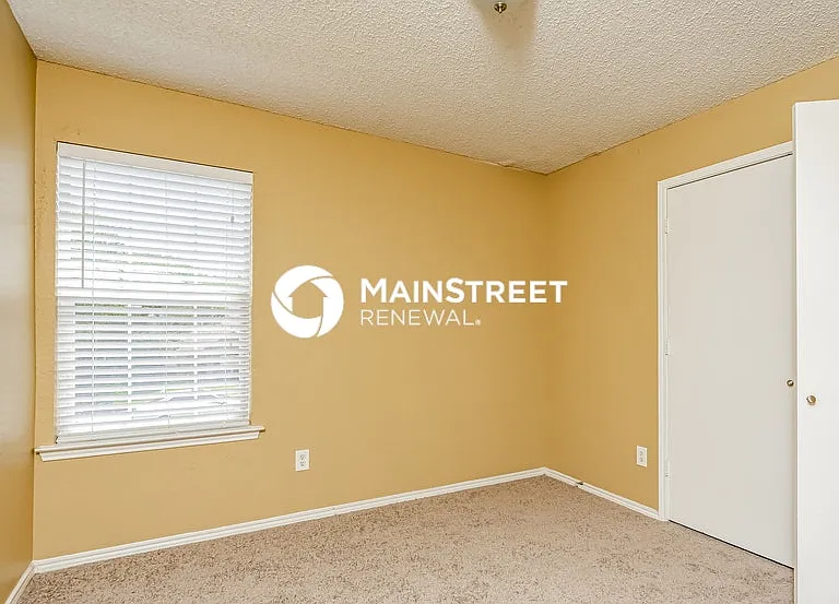 1208 Mirike Dr — Photo 8