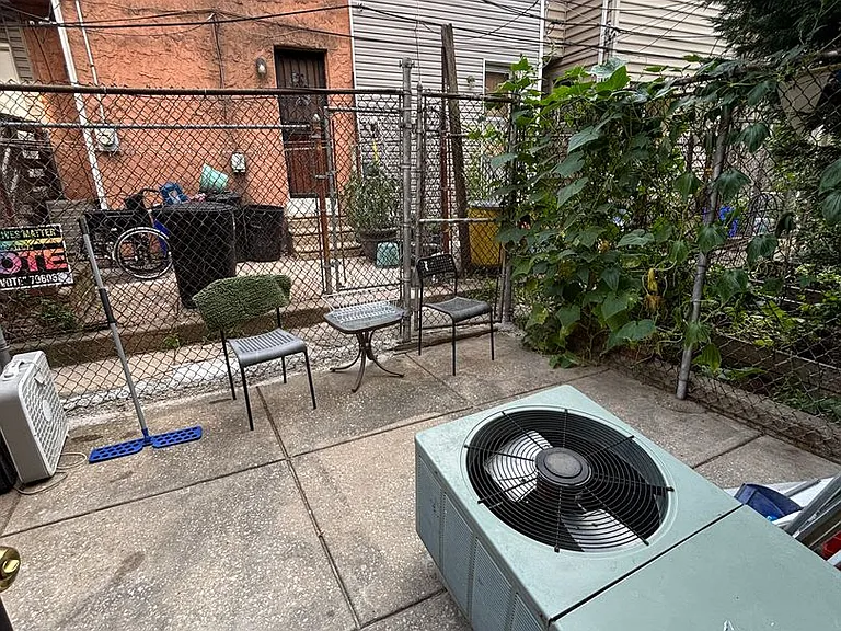 524 N Natrona St — Photo 15
