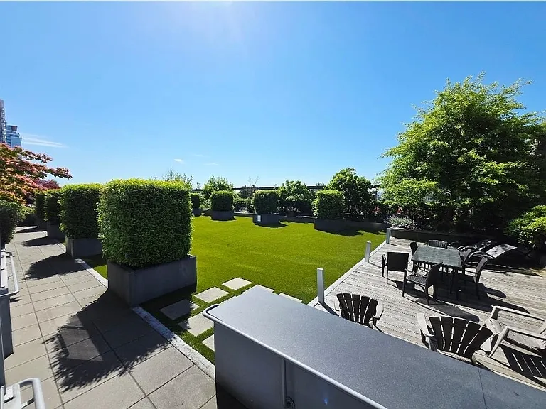 958 Ridge Ct #1502 — Photo 4