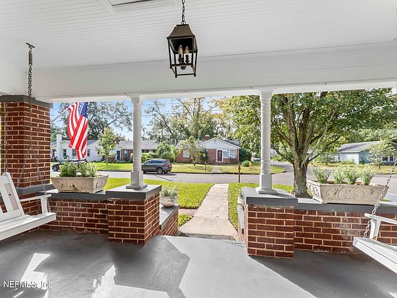 3rd image of 4567 POLARIS Street