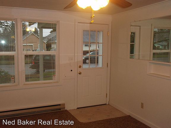 2nd image of 525 McNary Ave NW