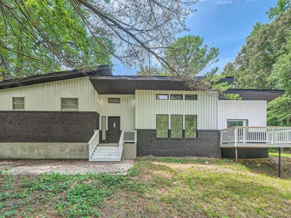 50 Coffee Ln, Ellenwood, GA 30294