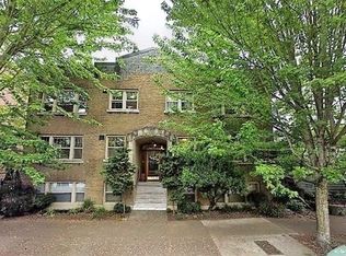 415 10th Ave E APT 4, Seattle, WA 98102