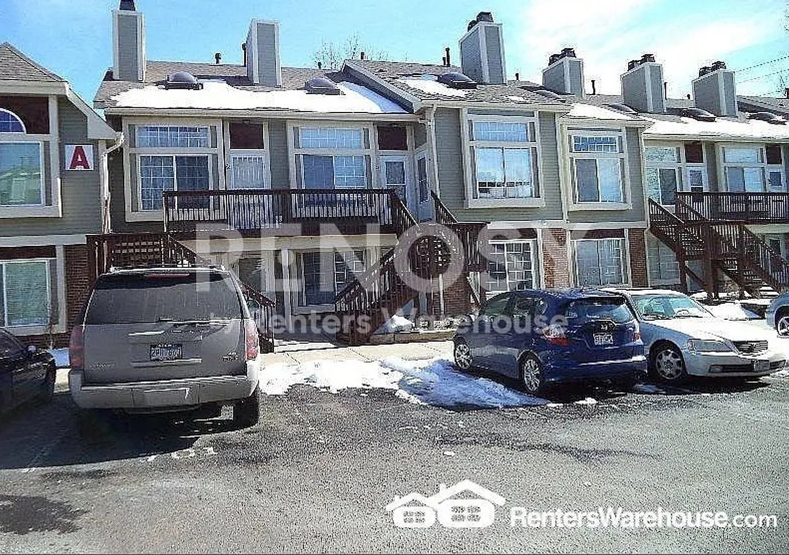1885 S Quebec Way — Photo 2