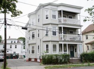 32 Brimblecom St, Lynn, MA 01902