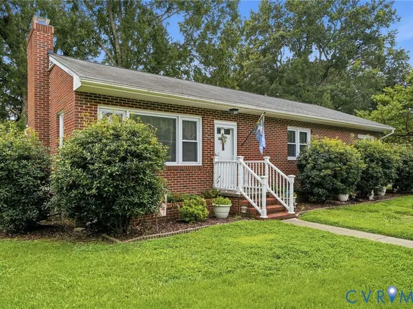 1470 E Euclid Blvd, West Point, VA 23181