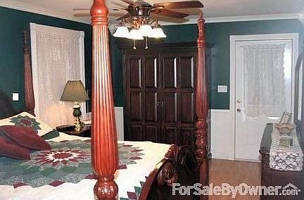 5th image of 17048 Sweet Springs Cir
