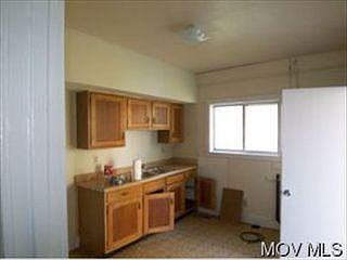 1st image of 610 Olive St