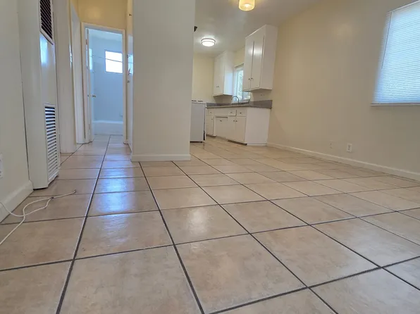 437 Walnut Ave APT 5, Long Beach, CA 90802