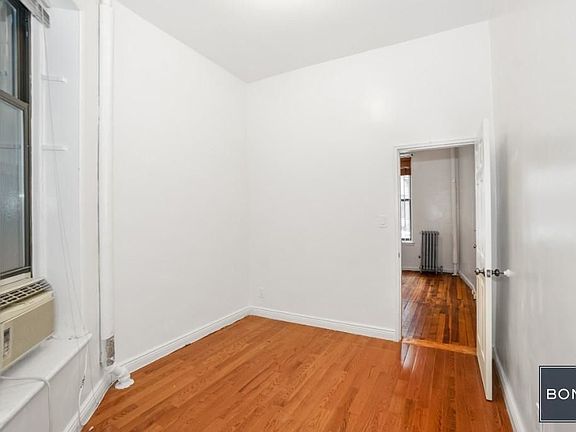 4th image of 516 E 82nd St APT 1W