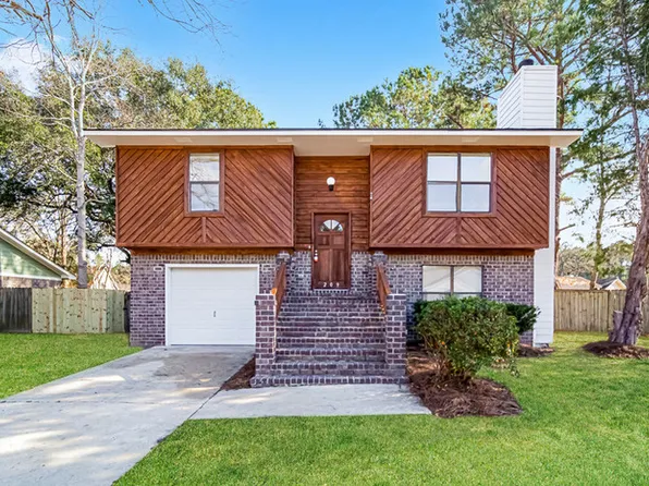 209 Mohican Cir, Summerville, SC 29483
