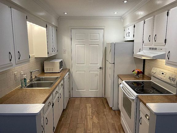 5th image of 3509 W Willow Knolls Dr #2-H