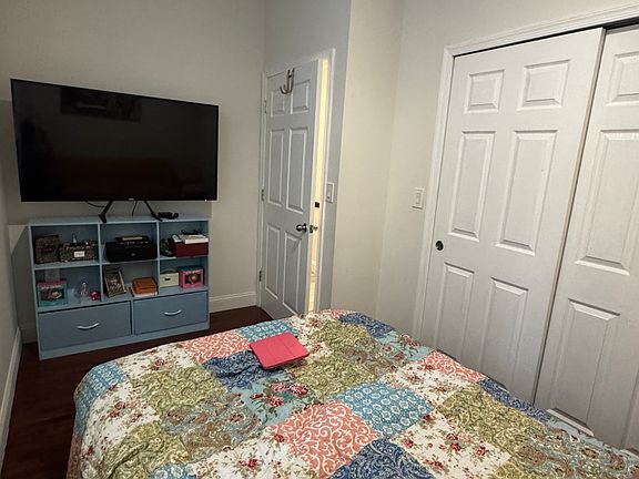 4th image of 730 Sansom St #205