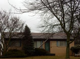 1719 Woodbridge Ct, Canton, MI 48188