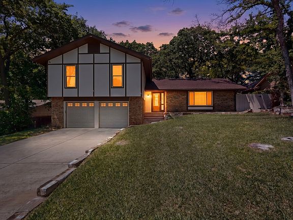 2nd image of 3411 Sheffield Dr