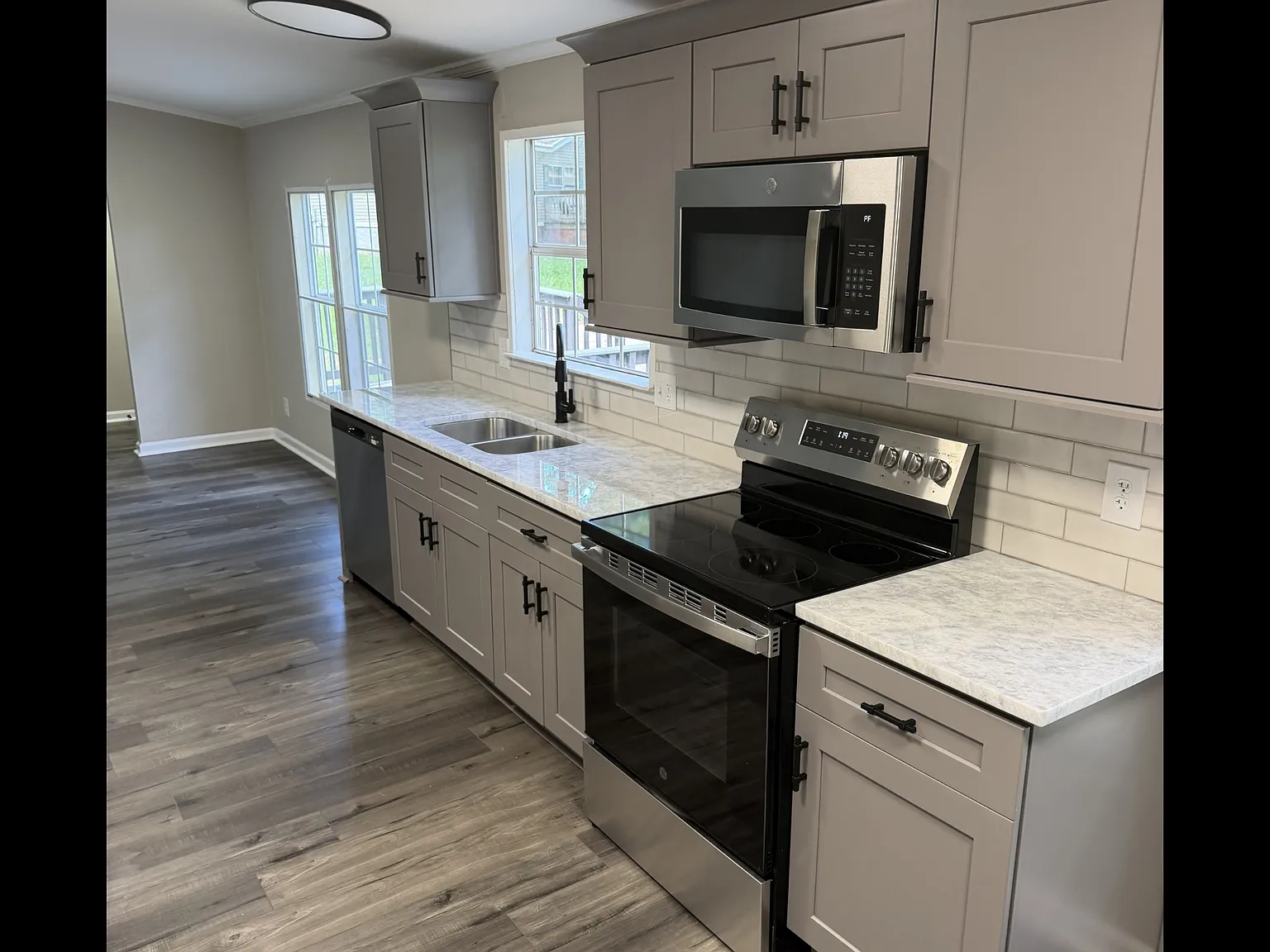 3 bed, 1512 sqft, $1,550 — Photo 3
