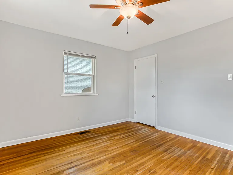 3 Garfield Cir #B — Photo 16